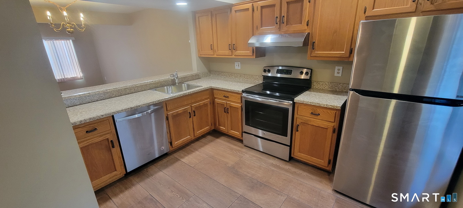 166 Old Brookfield Road, Unit 314 Danbury, CT 06811 - Photo 5 of 37