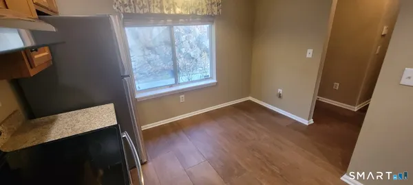 $2,650 | 166 Old Brookfield Road, Unit 314, Danbury, CT 06811