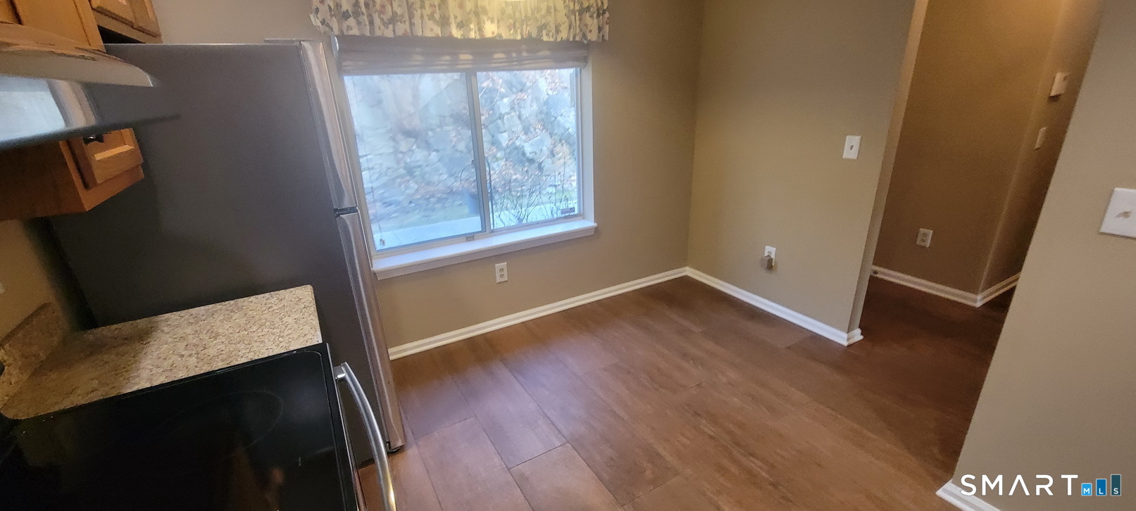 166 Old Brookfield Road, Unit 314 Danbury, CT 06811 - Photo 6 of 37