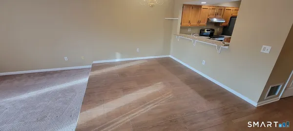 $2,650 | 166 Old Brookfield Road, Unit 314, Danbury, CT 06811