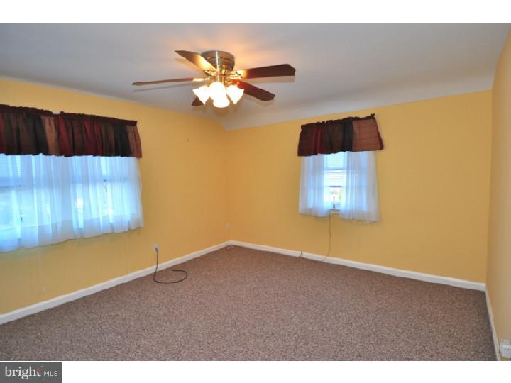 638 Hawarden Road Springfield, PA 19064 - Photo 15 of 25 Bedroom 2