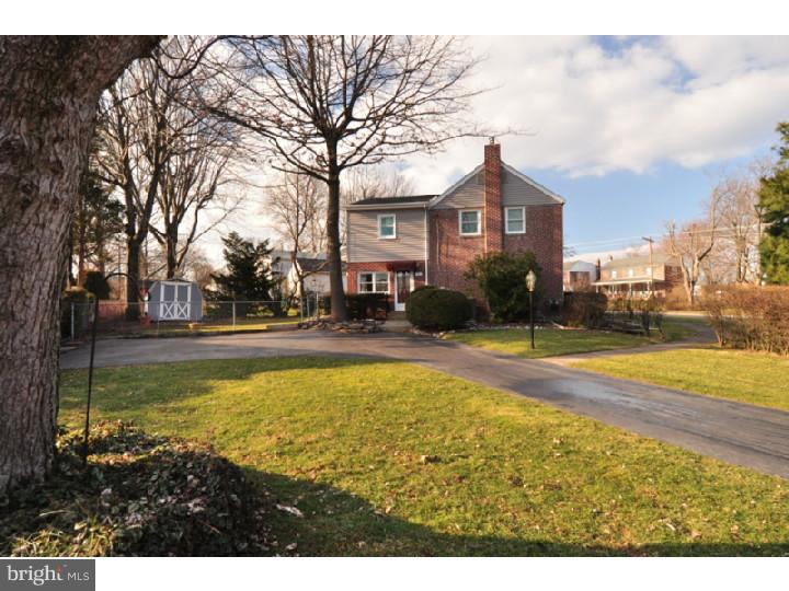 638 Hawarden Road Springfield, PA 19064 - Photo 3 of 25 Exterior Side