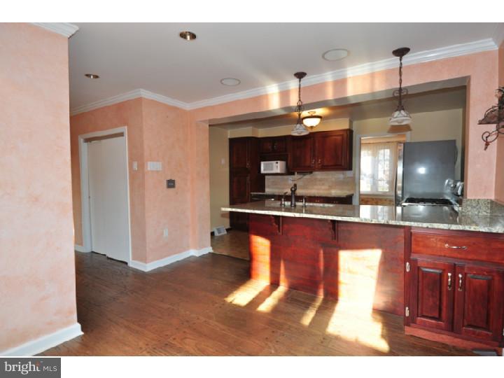 638 Hawarden Road Springfield, PA 19064 - Photo 10 of 25 Kitchen