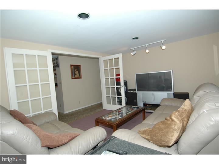 703 Monmouth Road Chesterfield, NJ 08515 - Photo 5 of 13 Gallery Image 5