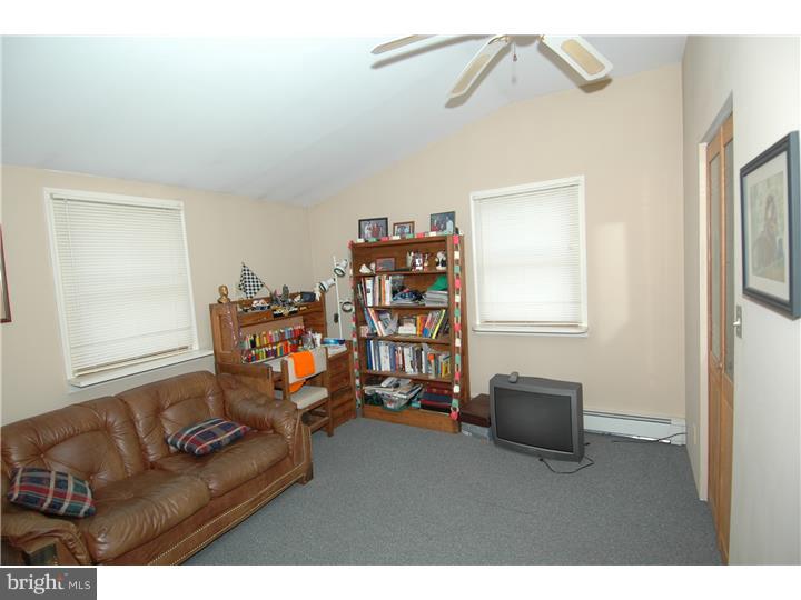 703 Monmouth Road Chesterfield, NJ 08515 - Photo 8 of 13 Gallery Image 8