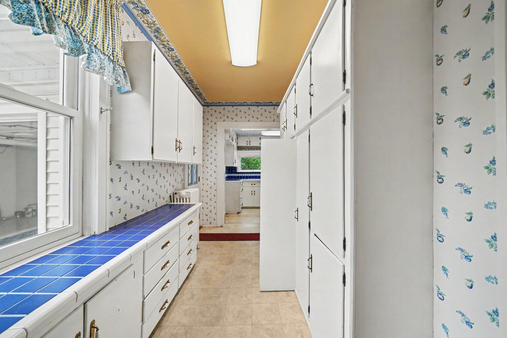 380 Centreville Road Constantine, MI 49042 - Photo 12 of 48 012_file_1399