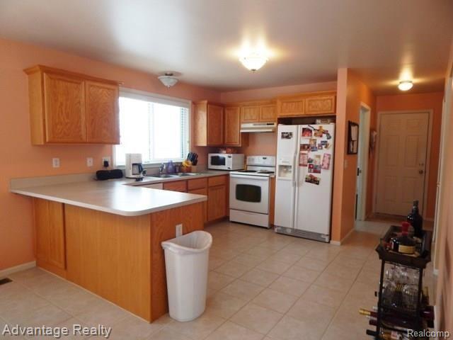 49356 Monte Road New Baltimore, MI 48047 - Photo 6 of 26 DSCN1049.jpg