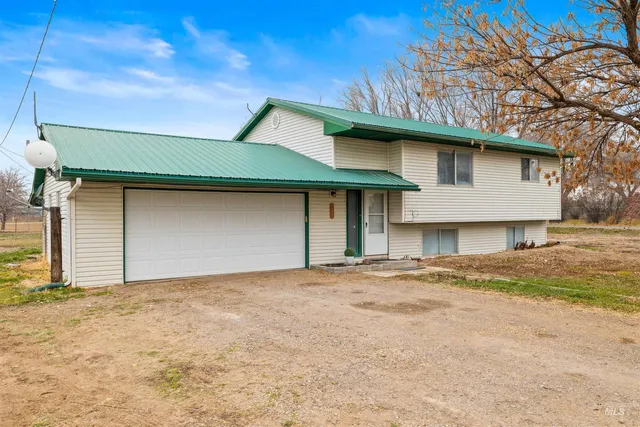 $350,000 | 60 North Laurie Lane, Burley, ID 83318