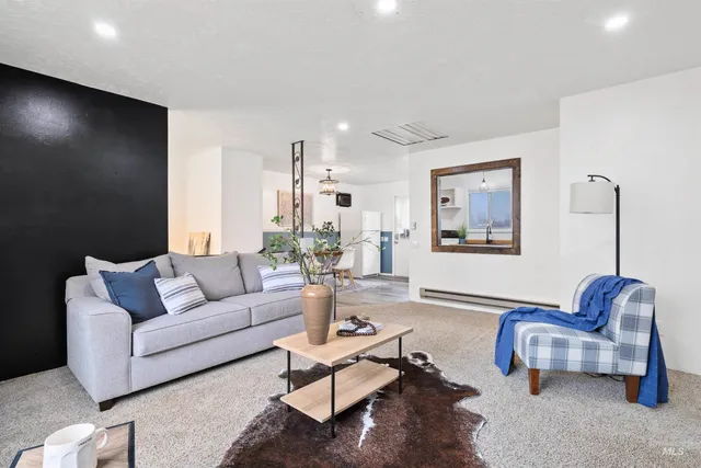 $350,000 | 60 North Laurie Lane, Burley, ID 83318