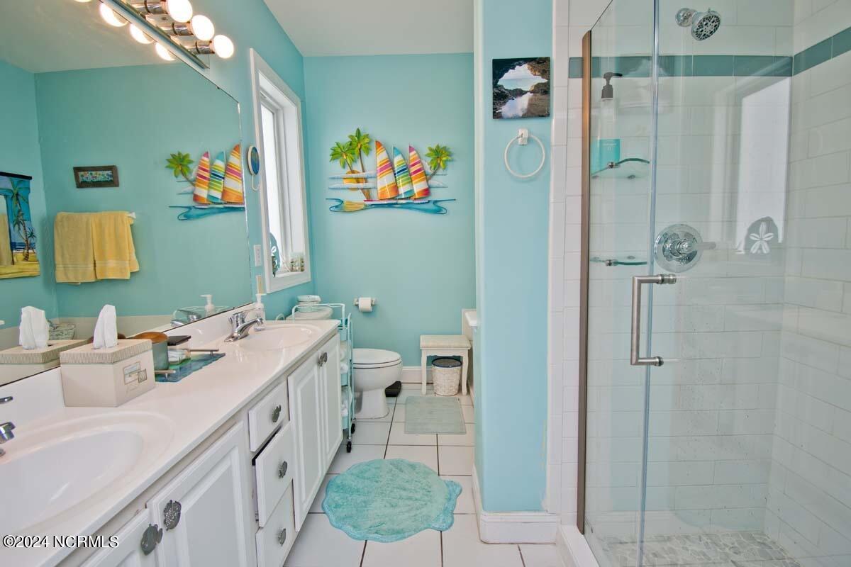 1701 Salter Path Road, Unit C101 Indian Beach, NC 28512 - Photo 6 of 58 OC_PrimaryBath