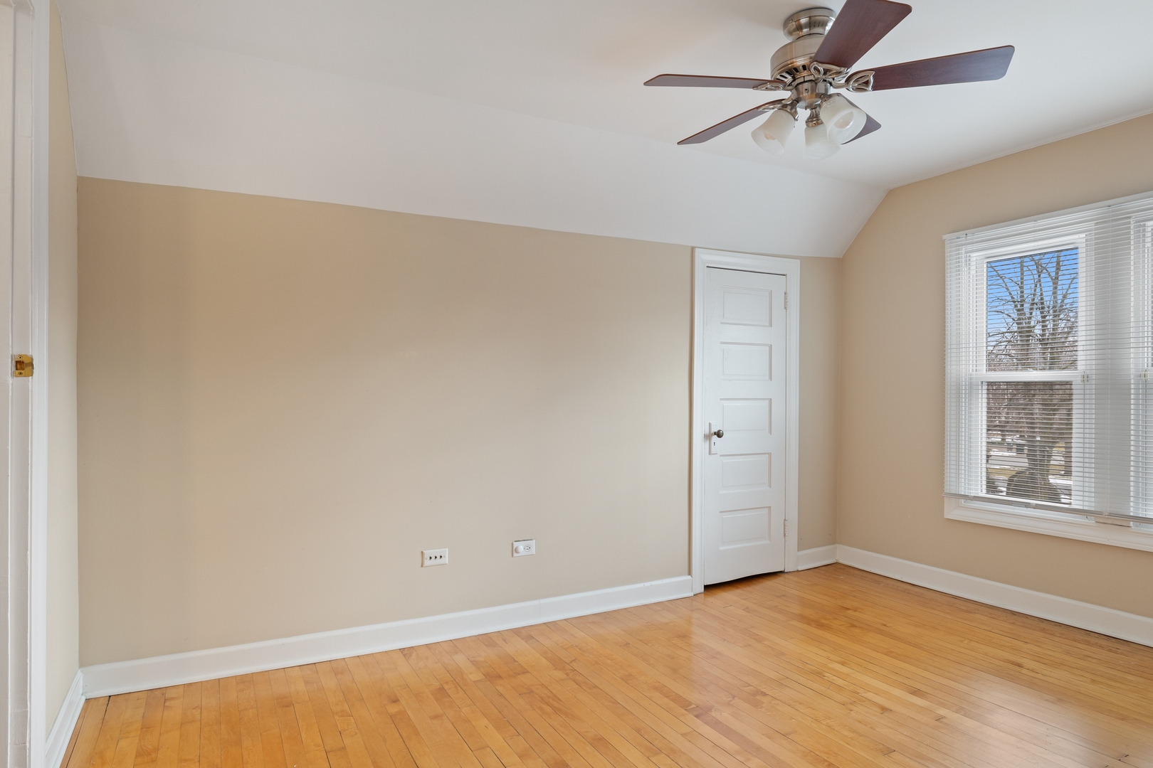879 Willow Road Winnetka, IL 60093 - Photo 16 of 29 a view of an empty room with a window