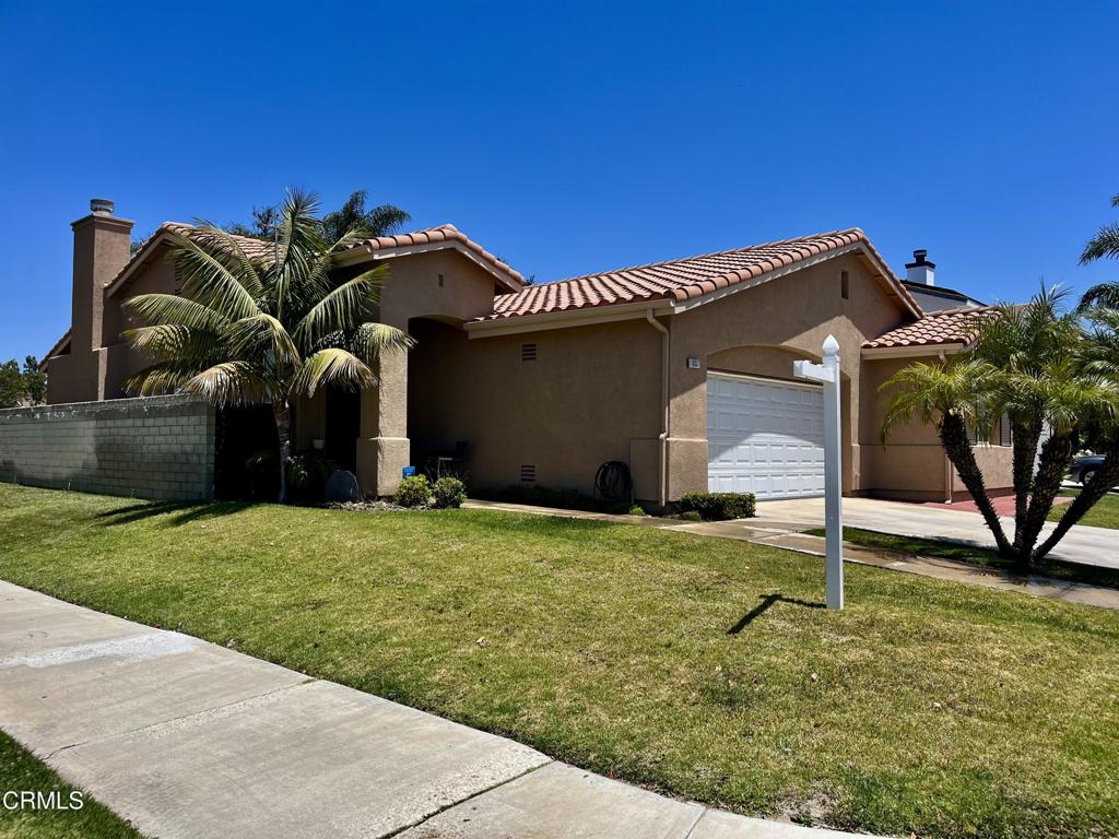 1007 Mika Way Oxnard, CA 93030 - Photo 2 of 3