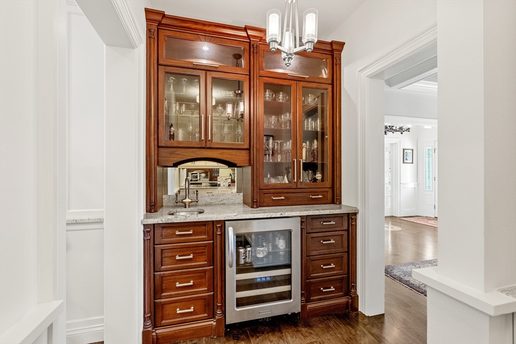 8 Border Street Scituate, MA 02066 - Photo 11 of 42 Gallery Image 11