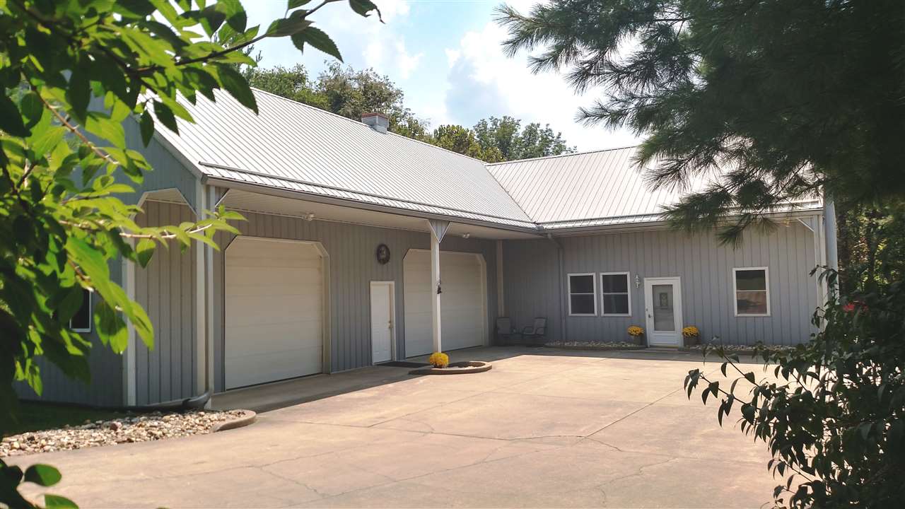 3357 West Cockrell Road Bloomington, IN 47403 - Photo 1 of 34 Gallery Image 1