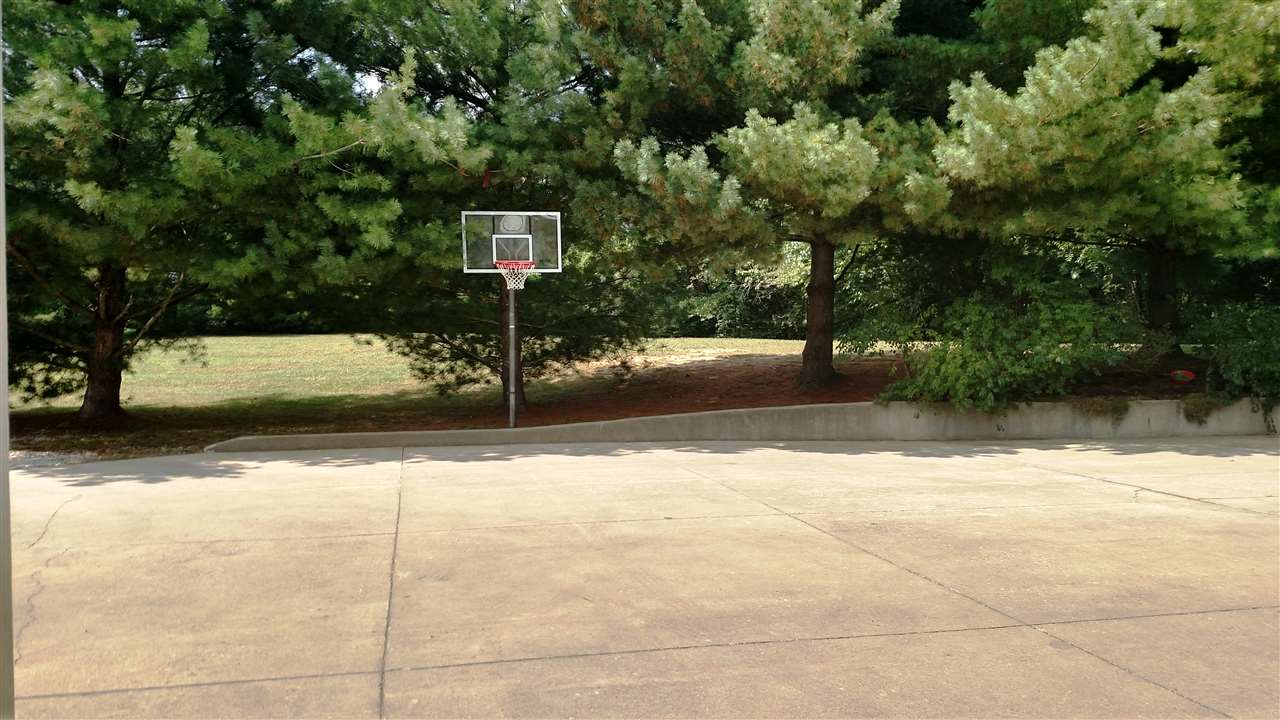 3357 West Cockrell Road Bloomington, IN 47403 - Photo 15 of 34 Gallery Image 15