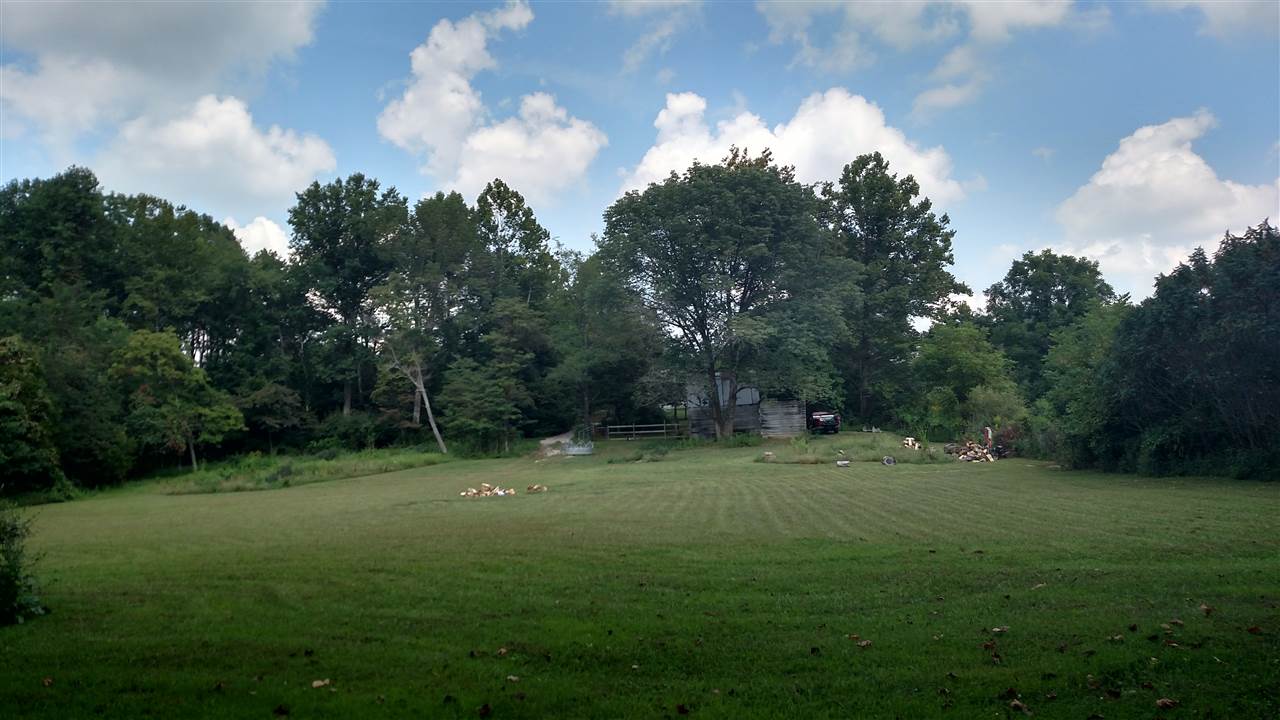 3357 West Cockrell Road Bloomington, IN 47403 - Photo 3 of 34 Gallery Image 3