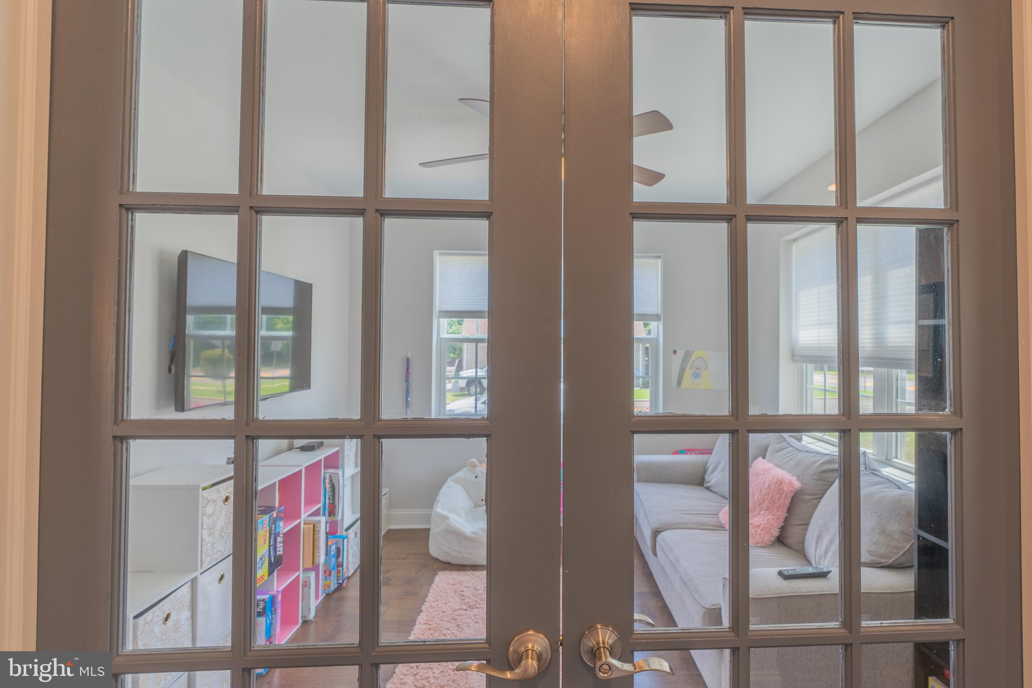 132 Clementon Road Berlin, NJ 08009 - Photo 14 of 36 Office/Bonus Room