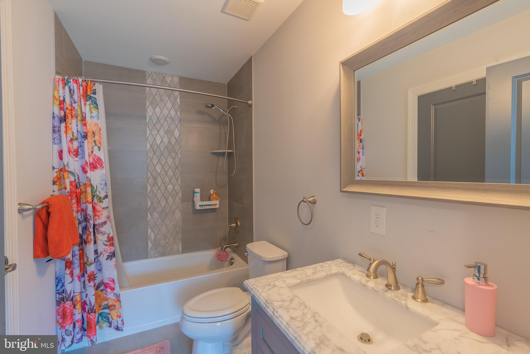 132 Clementon Road Berlin, NJ 08009 - Photo 24 of 36