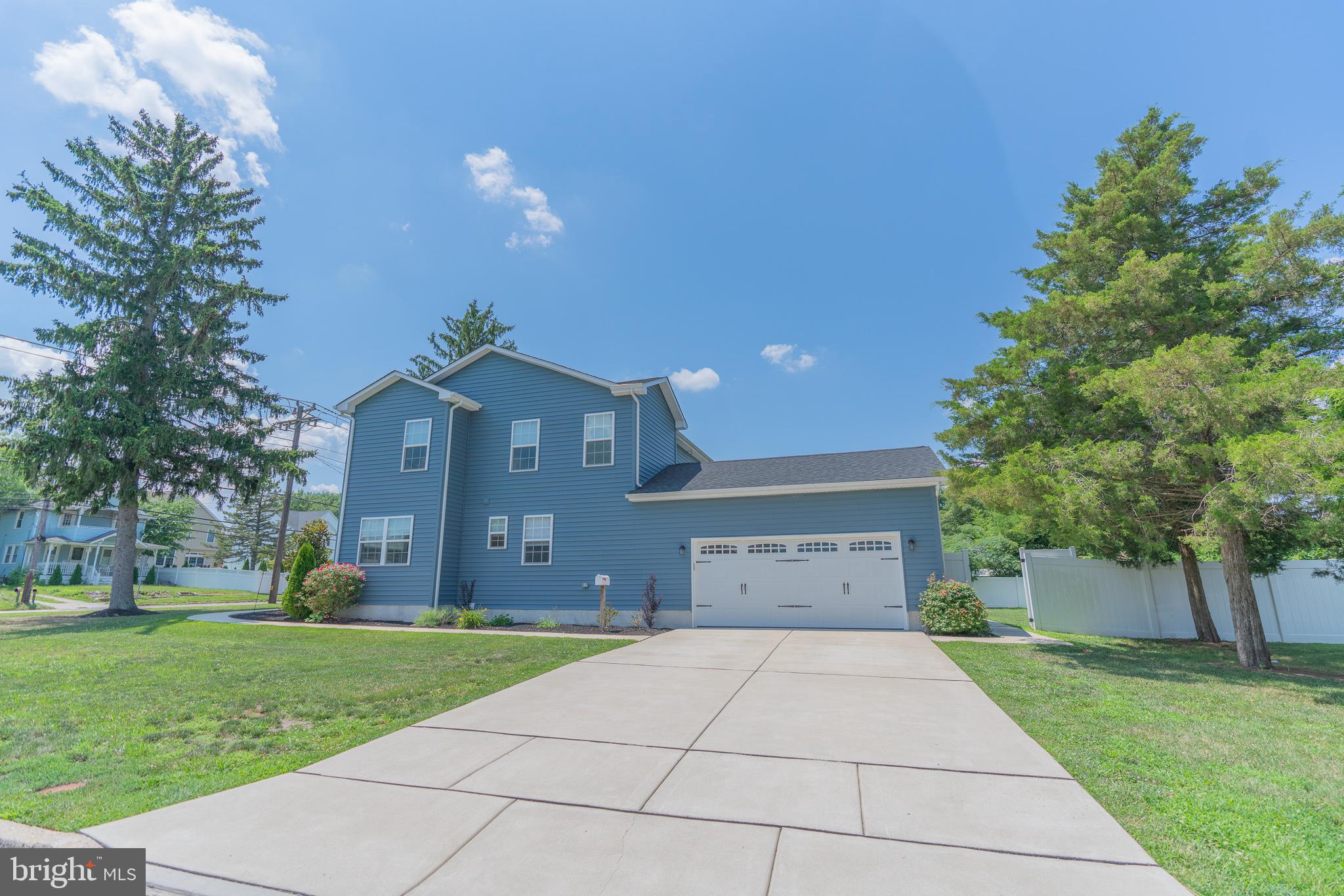 132 Clementon Road Berlin, NJ 08009 - Photo 4 of 36