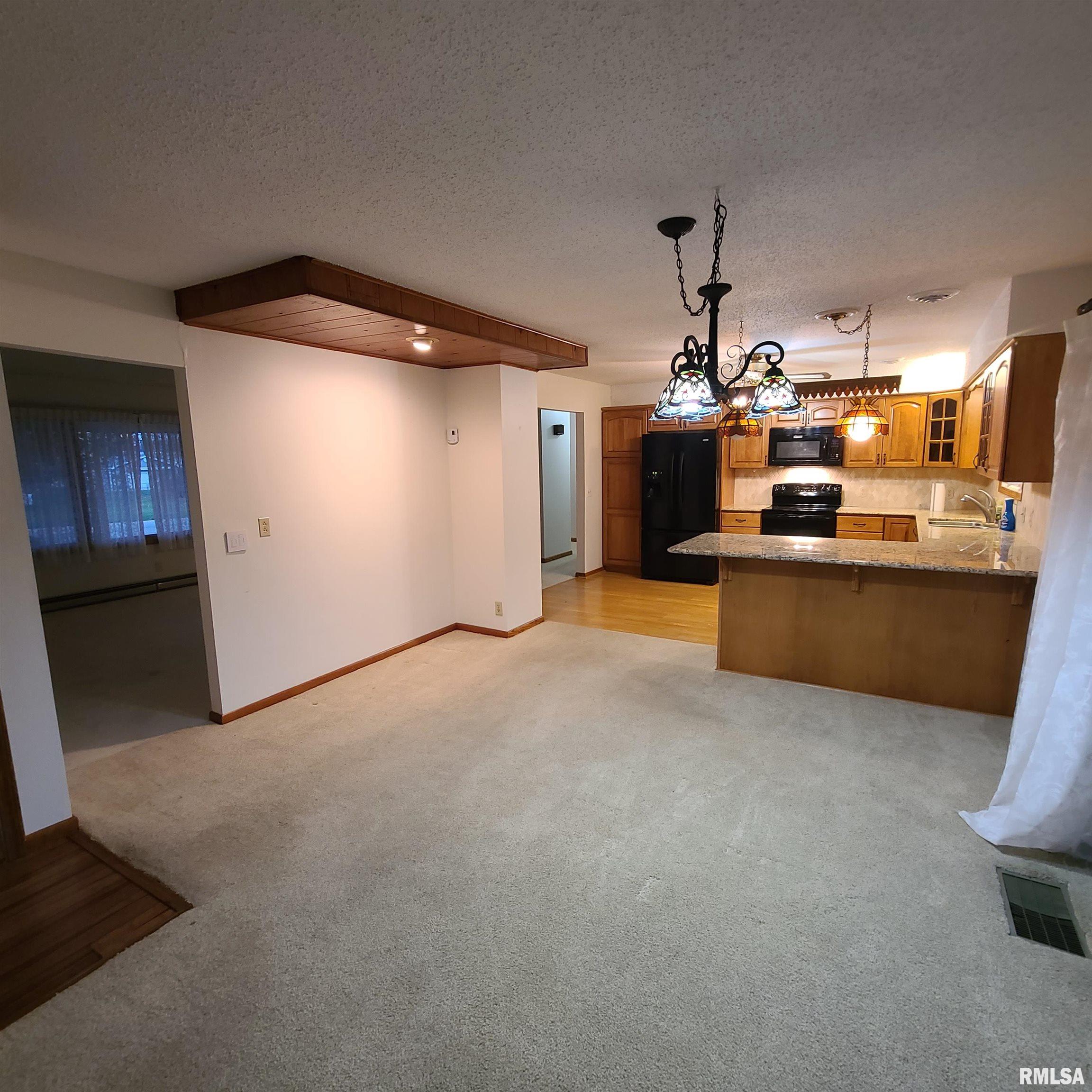 798 Prairieview Road Knoxville, IL 61448 - Photo 19 of 35 Gallery Image 19