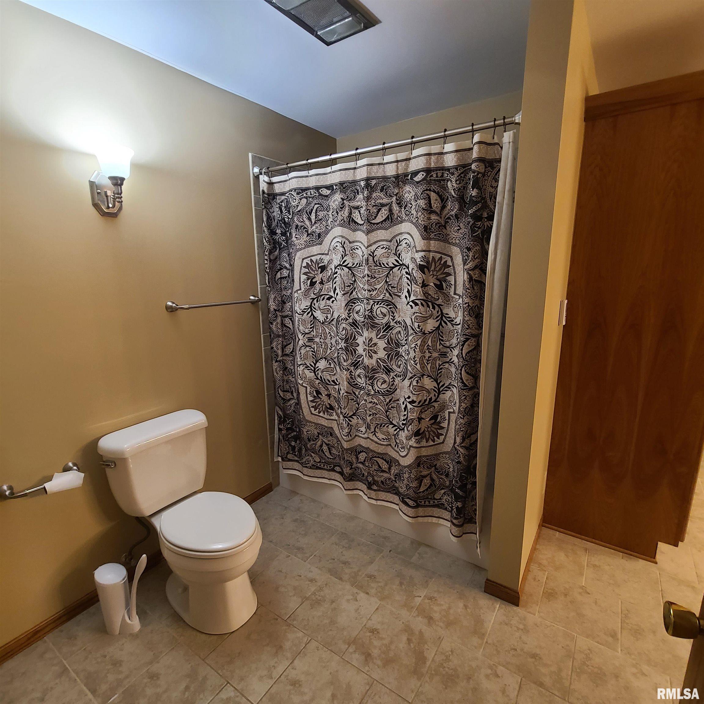 798 Prairieview Road Knoxville, IL 61448 - Photo 24 of 35 Gallery Image 24