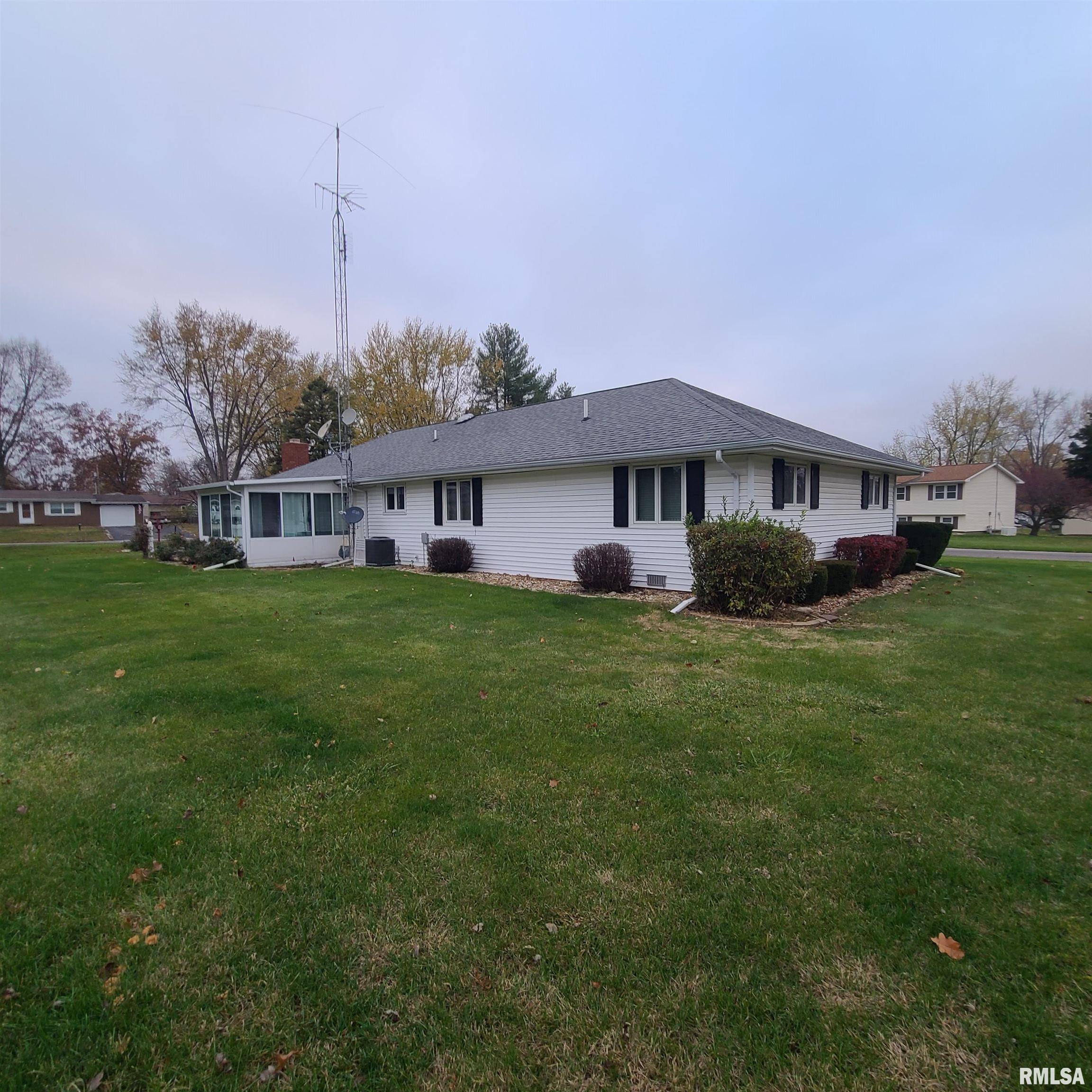 798 Prairieview Road Knoxville, IL 61448 - Photo 8 of 35 Gallery Image 8