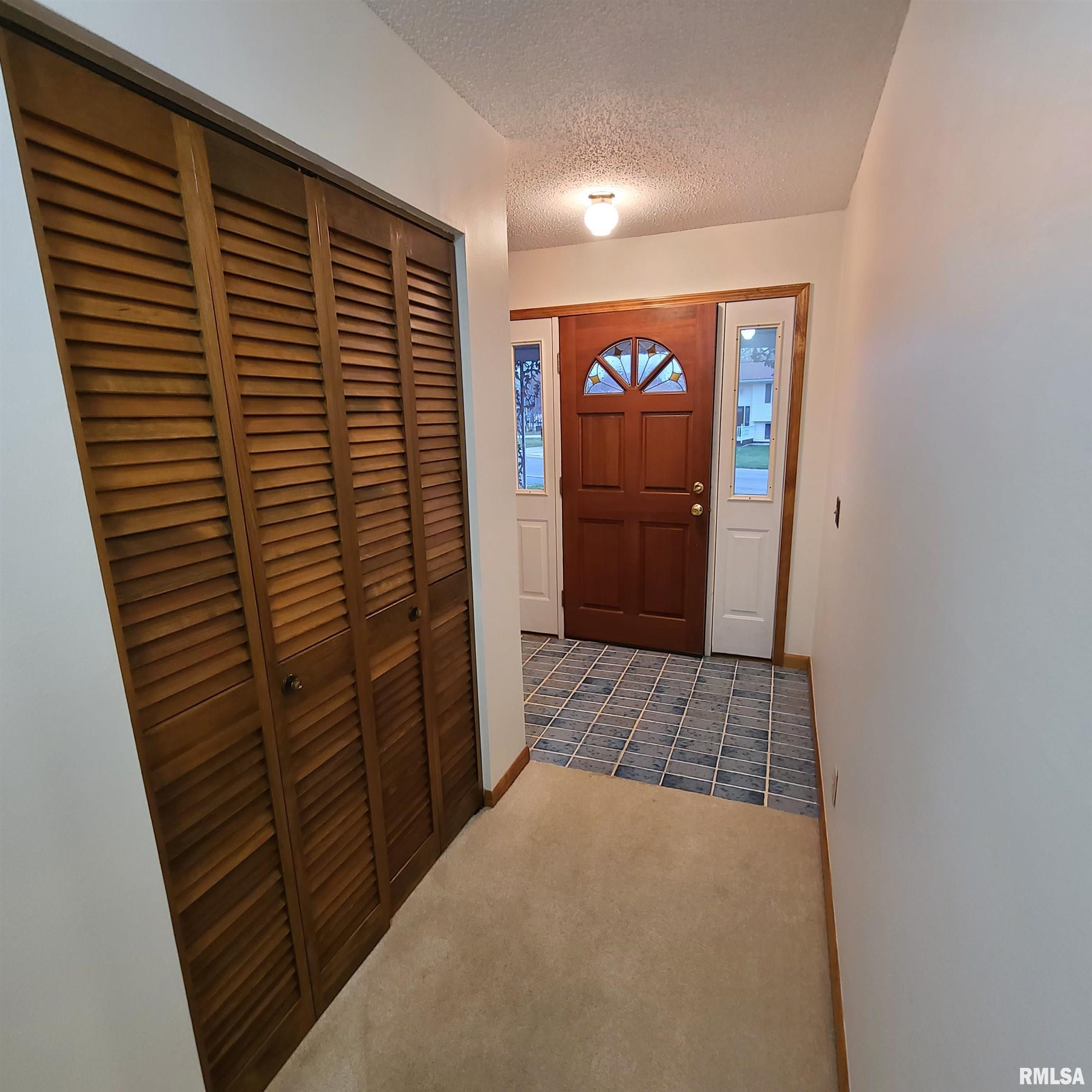 798 Prairieview Road Knoxville, IL 61448 - Photo 9 of 35 Gallery Image 9