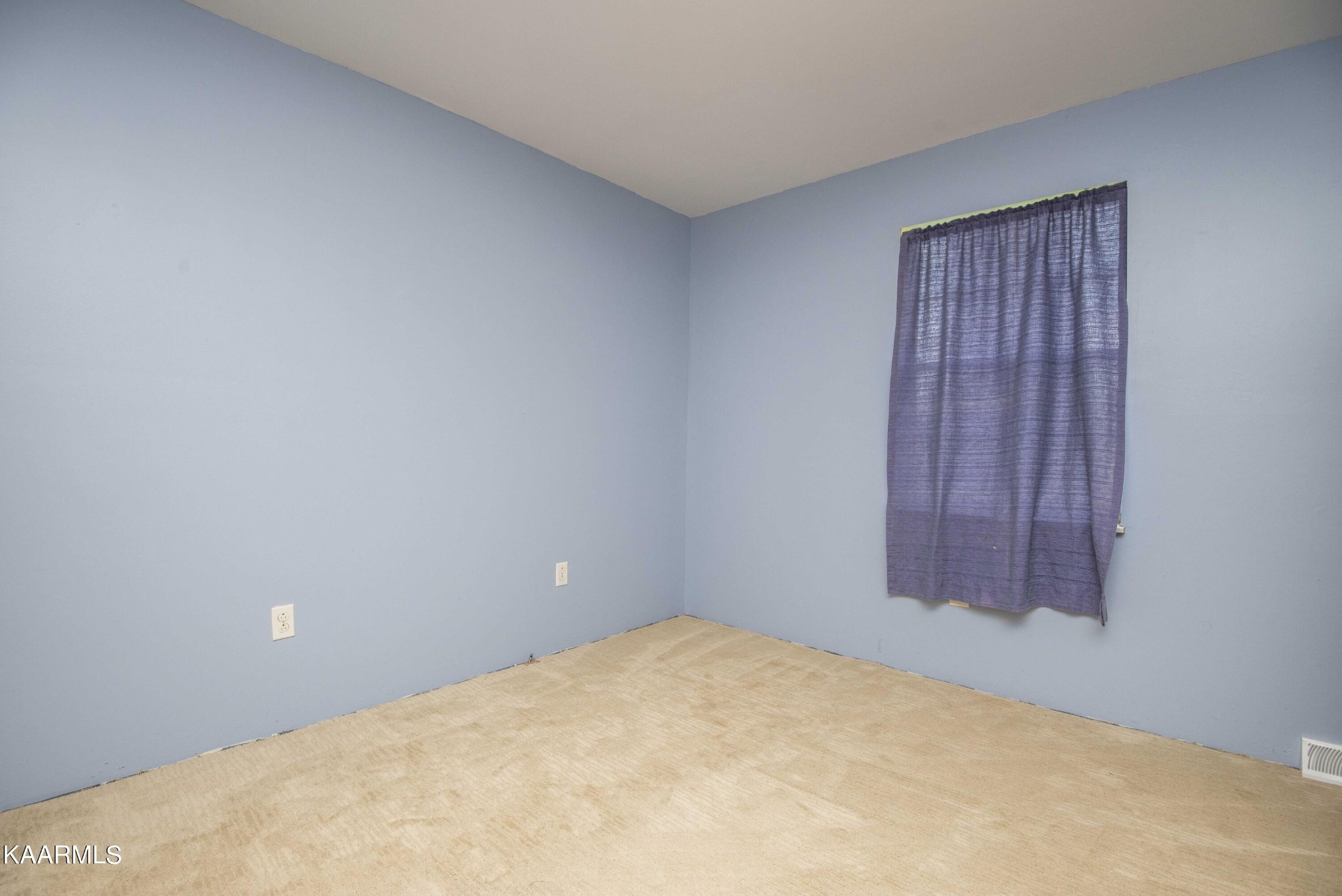 1025 Cooper Road Strawberry Plains, TN 37871 - Photo 17 of 51 Gallery Image 17