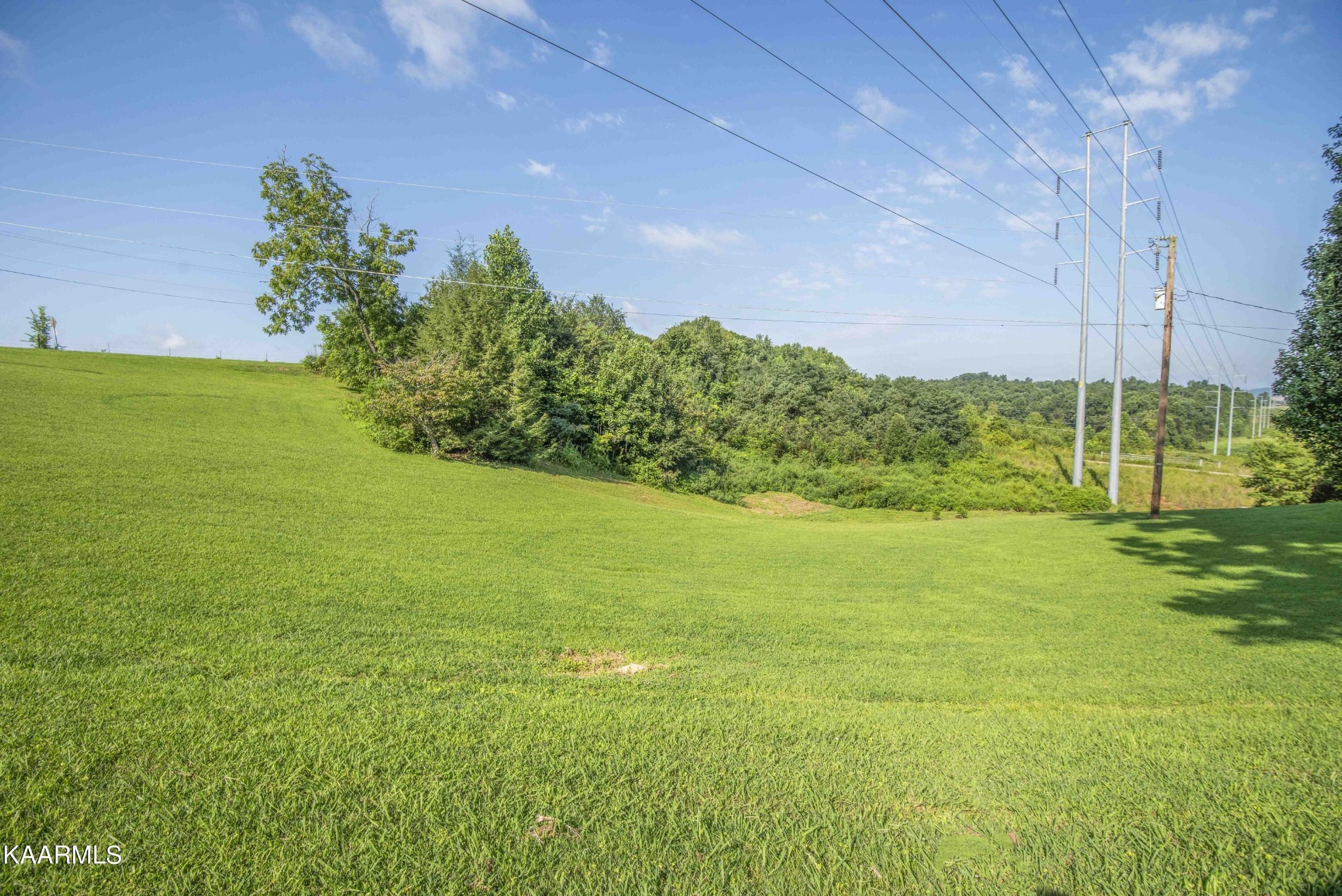 1025 Cooper Road Strawberry Plains, TN 37871 - Photo 37 of 51 Gallery Image 37