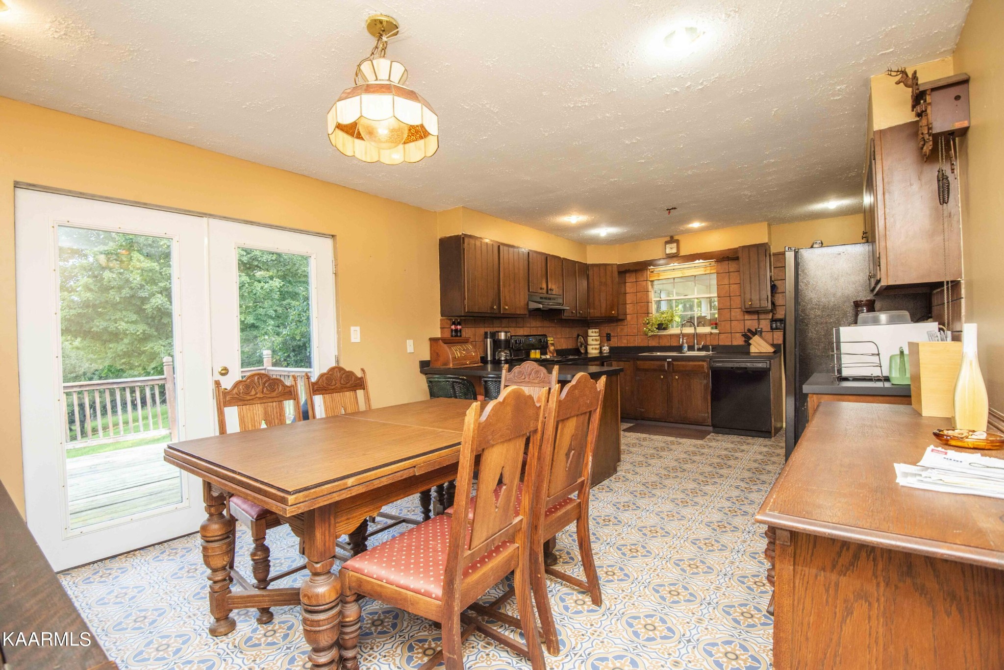 1025 Cooper Road Strawberry Plains, TN 37871 - Photo 9 of 51 Gallery Image 9