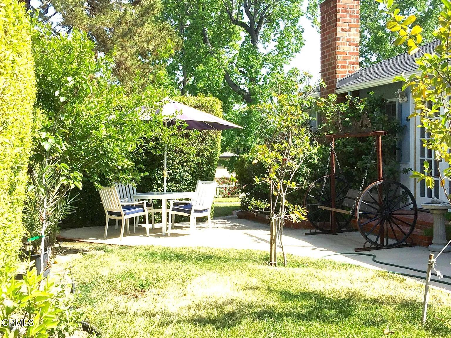 537 Jamestown Road Burbank, CA 91504 - Photo 25 of 32 jamestown 25