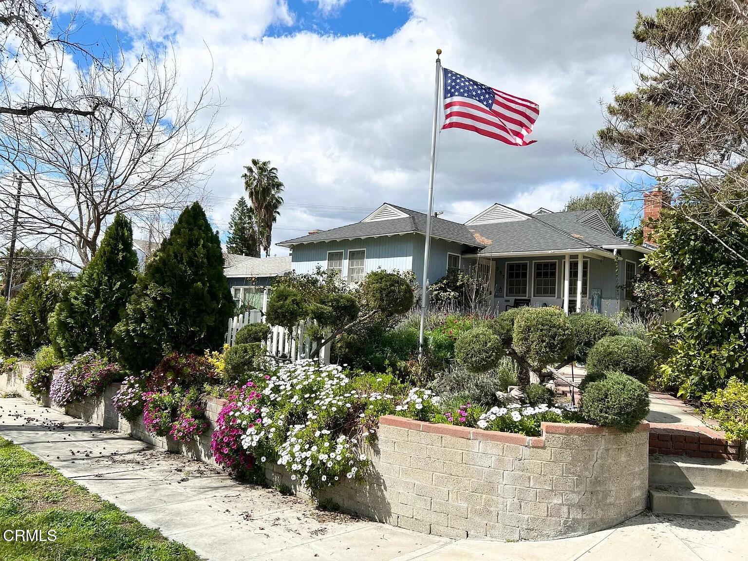 537 Jamestown Road Burbank, CA 91504 - Photo 26 of 32 jamestown 26