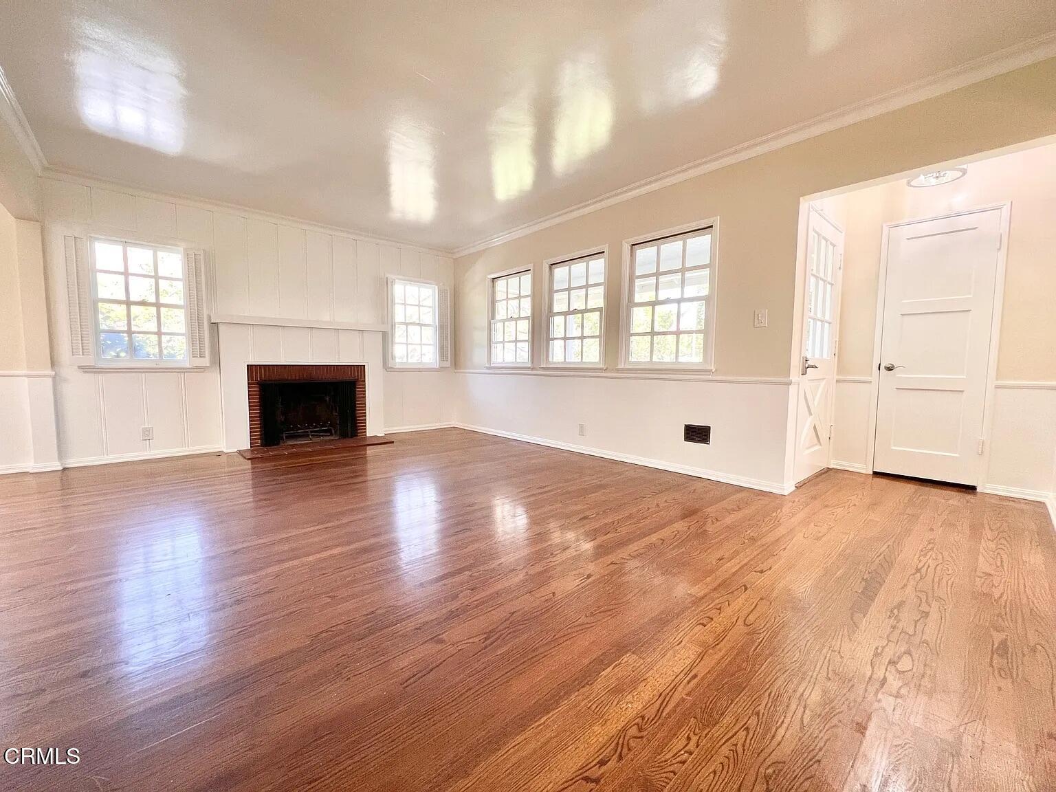 537 Jamestown Road Burbank, CA 91504 - Photo 7 of 32 jamestown 7