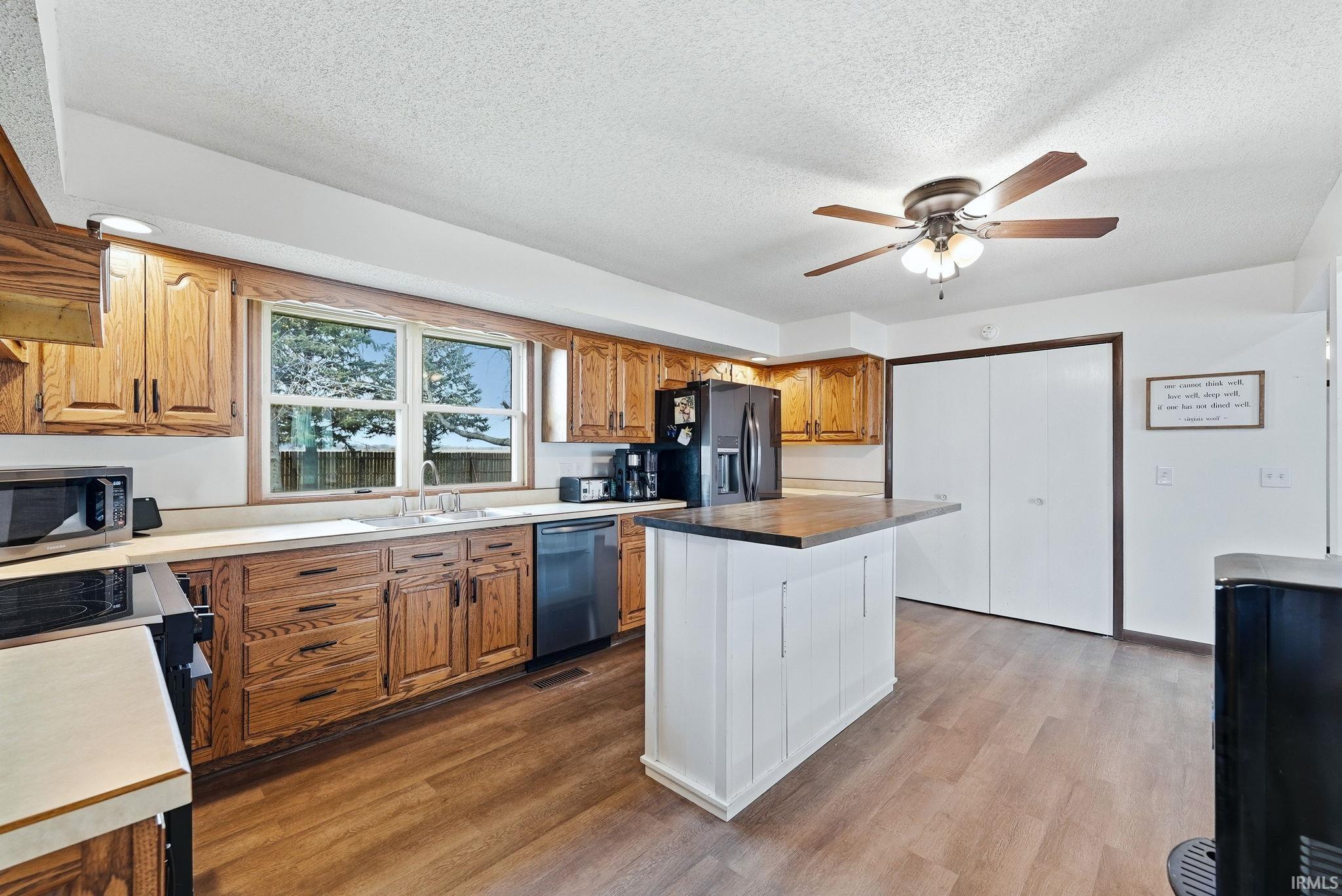 7266 North St Road Ossian, IN 46777 - Photo 14 of 32