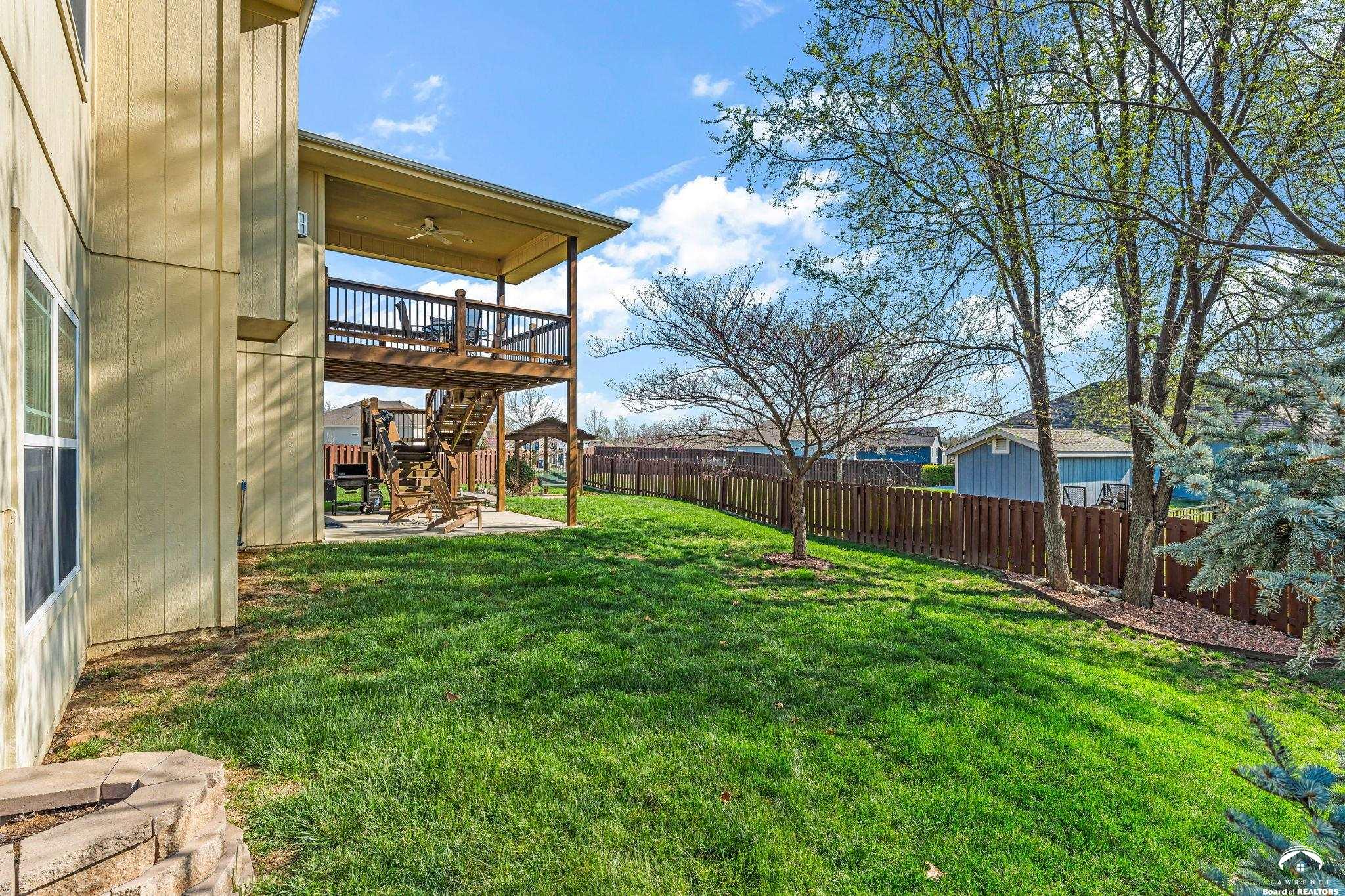 16657 Sandstone Circle Basehor, KS 66007 - Photo 18 of 66