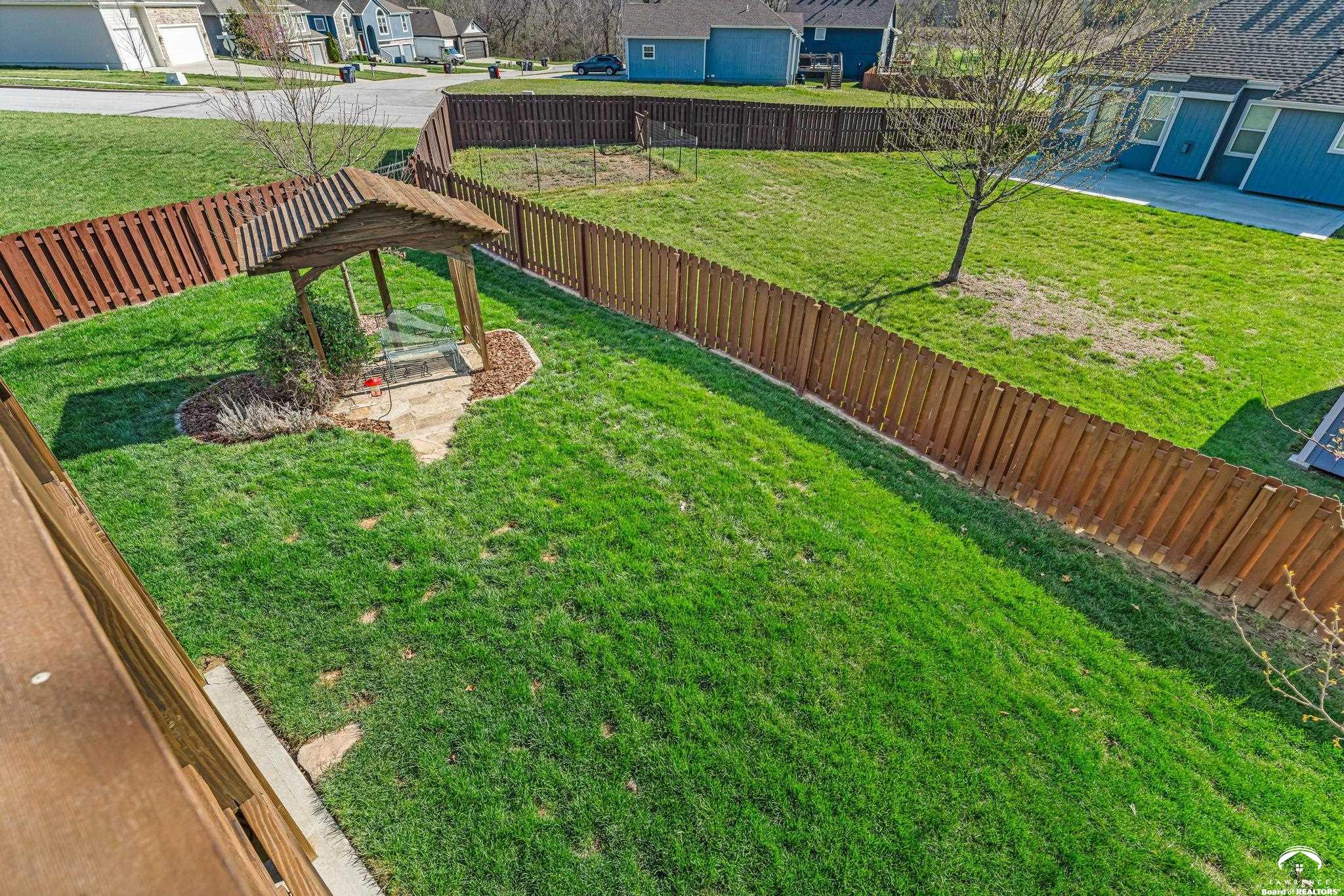 16657 Sandstone Circle Basehor, KS 66007 - Photo 27 of 66