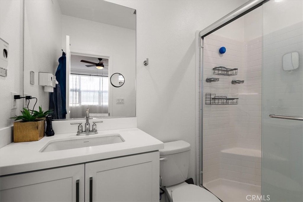 11063 Wander Drive Rancho Cucamonga, CA 91730 - Photo 20 of 28 Primary Suite bathroom