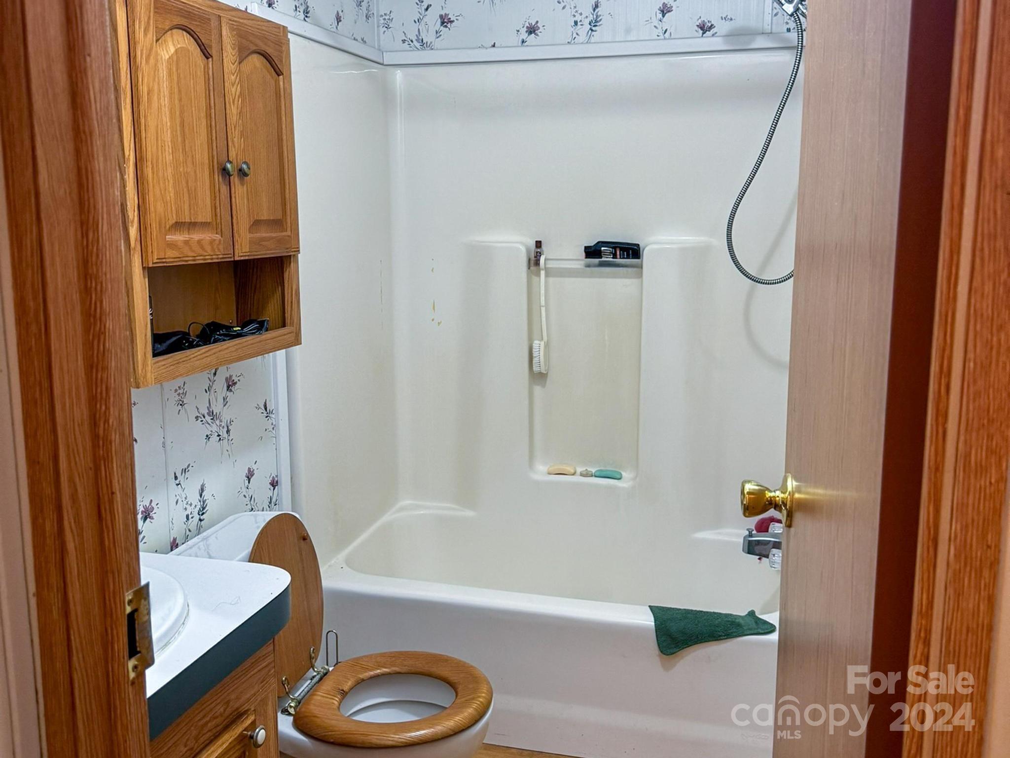 2048 Highway 221 Rutherfordton, NC 28139 - Photo 3 of 13