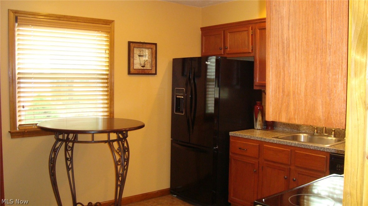 4921 Orchard Road Mentor, OH 44060 - Photo 8 of 19 Gallery Image 8