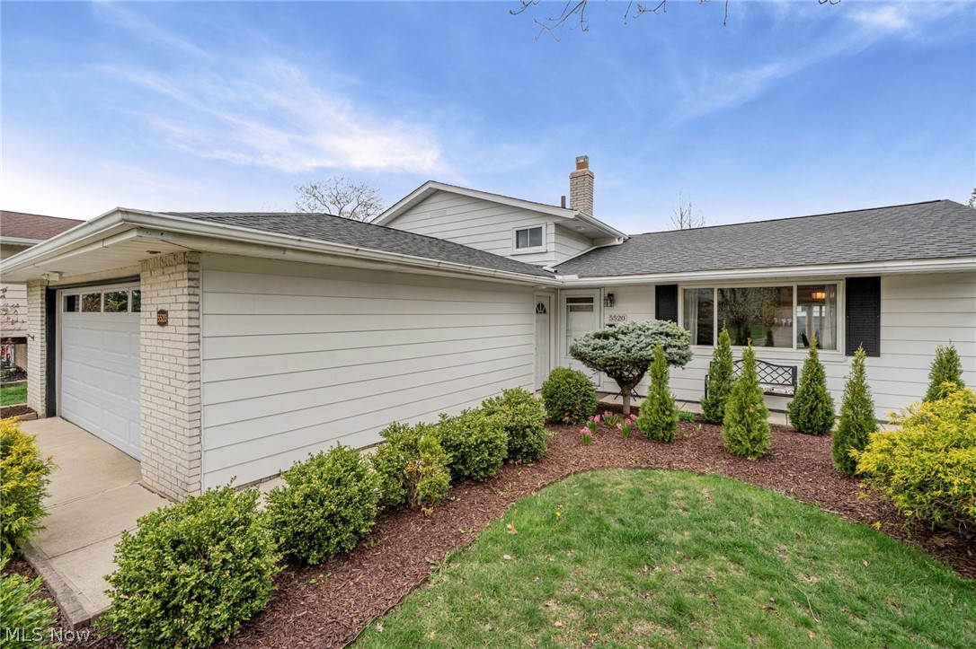 5520 Ralston Drive Parma, OH 44129 - Photo 4 of 50