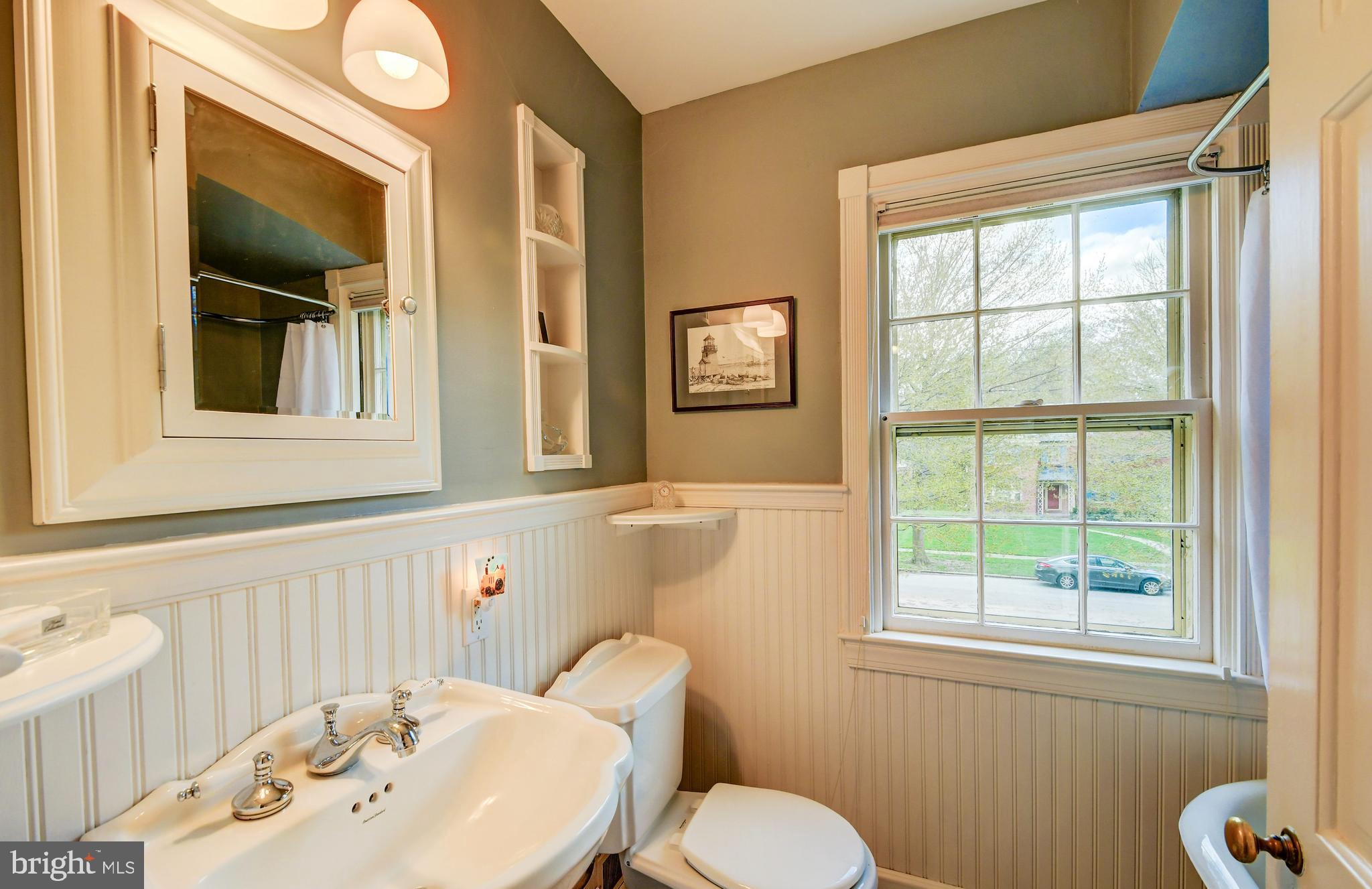 5412 Springlake Way Baltimore, MD 21212 - Photo 14 of 42