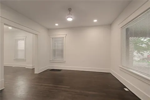 $269,950 | 1704 Lake Avenue, Kansas City, KS 66103