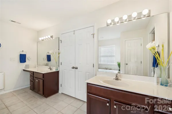 $649,900 | 1019 Markwell Drive, Matthews, NC 28105