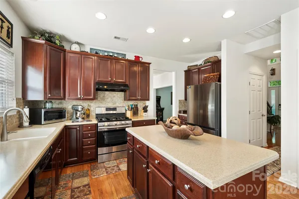 $649,900 | 1019 Markwell Drive, Matthews, NC 28105