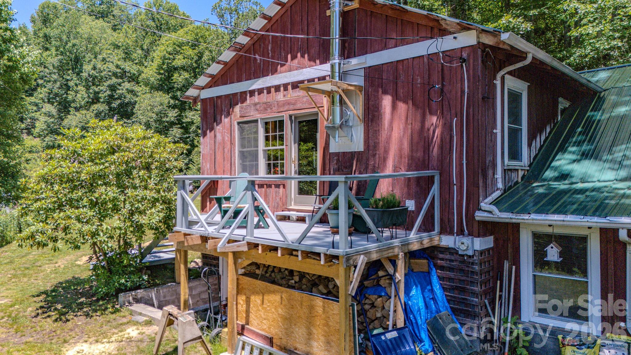 1712 Little Crk Road Hot Springs, NC 28743 - Photo 10 of 44