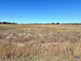 1040 Sendera Loop Victoria, TX 77904 - Photo 3 of 10 a view of lake and mountain