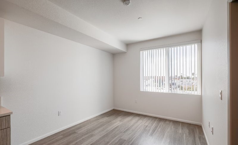 4320 44th Street San Diego, CA 92115 - Photo 8 of 11