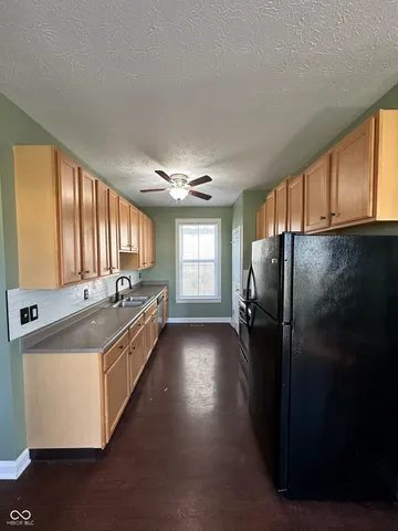 $1,900 | 549 North Belmont Avenue, Indianapolis, IN 46222