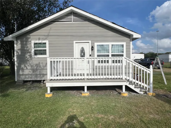 $1,795 | 2623 Morning Glory Drive, Pasadena, TX 77503