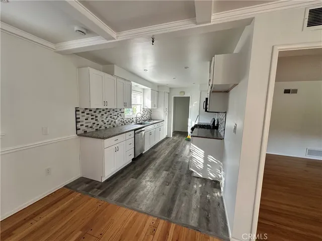 $3,795 | 1348 West Avenue, Fullerton, CA 92833